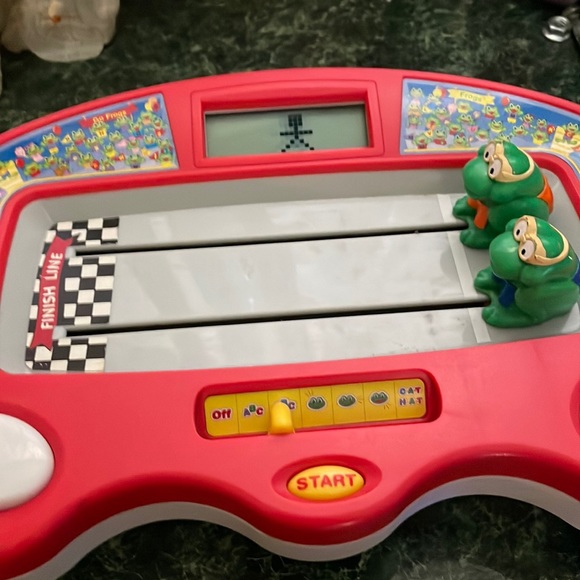 Leapfrog | Toys | Leap Frog Phonics 50 Racing Frogs Helps Phonics Cute ...